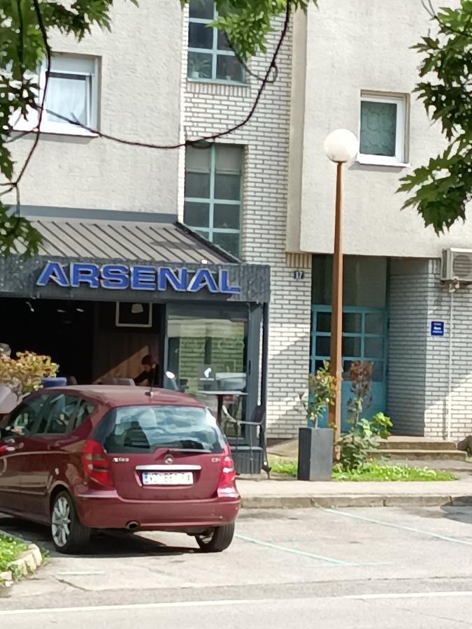 Apartman Vervis Varaždin Esterno foto