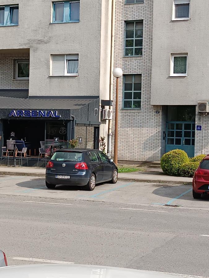 Apartman Vervis Varaždin Esterno foto